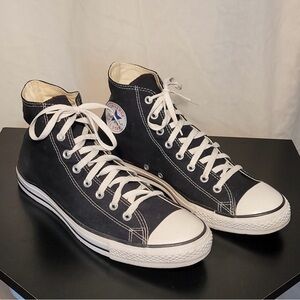 Converse size 9